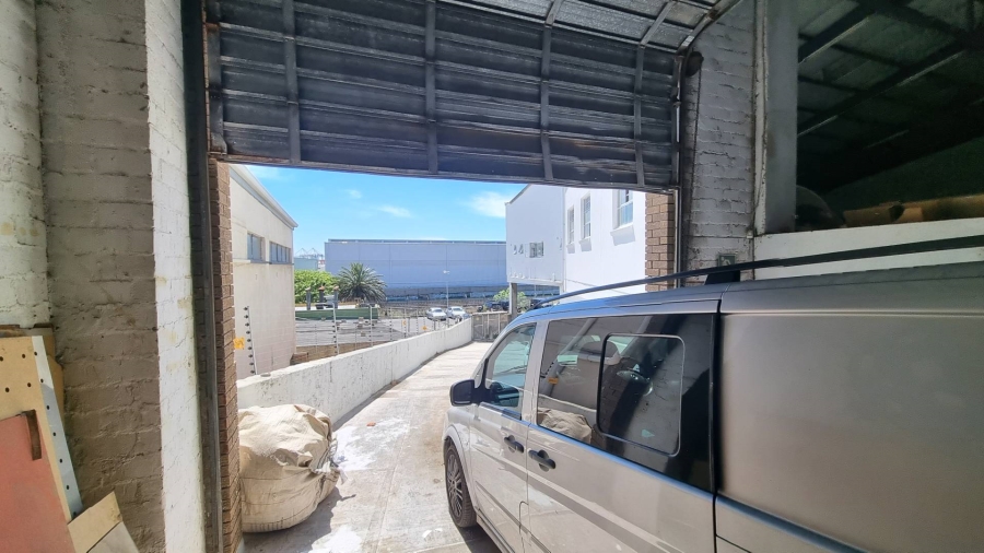 To Let commercial Property for Rent in Woodstock Western Cape